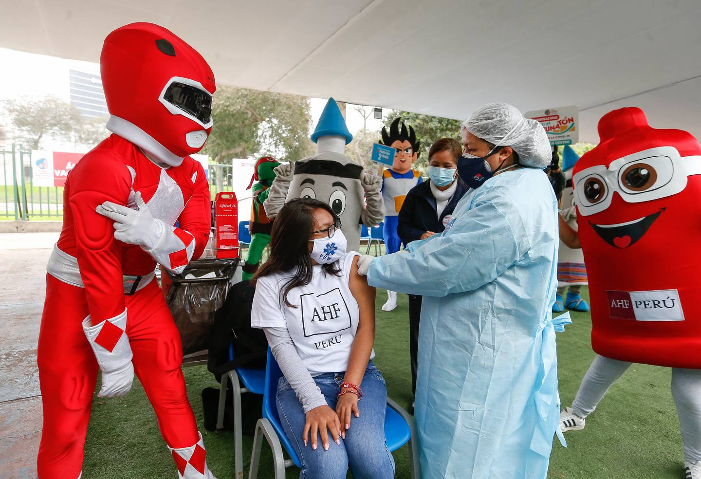 Vacunación contra el Covid-19 en Lima y Callao desde los 25 años inicia este lunes.dfd