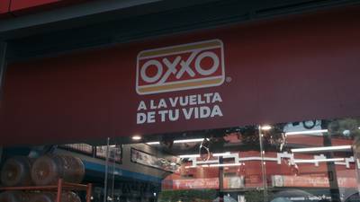 FEMSA prepara más Oxxos para Latinoamérica tras salida de Heinekendfd