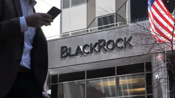 Rick Rieder de BlackRock dice que Estados Unidos no tiene que caer en recesióndfd