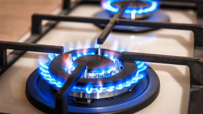 Gobierno Petro subsidiaría conexión a gas natural de hogares de estratos 1 y 2dfd