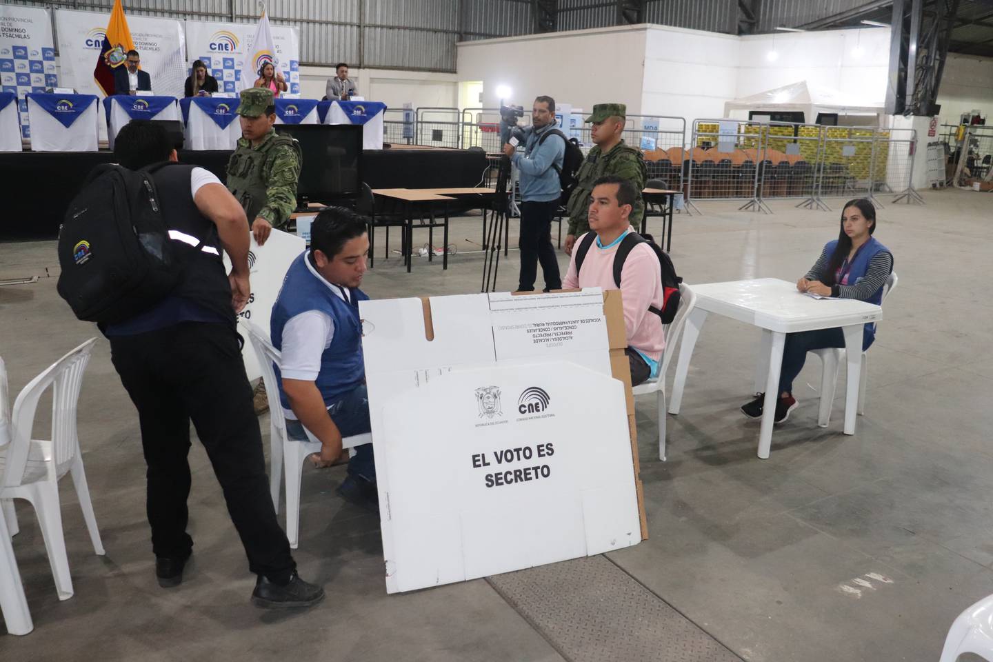¿Cómo se debe votar en las Elecciones de Ecuador 2023 para no anular el voto?