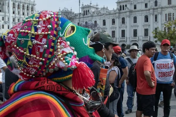 Las protestas y el paro indefinido en el Perú están causando graves afectaciones económicas en pequeños y medianos empresarios del turismo y el transporte.