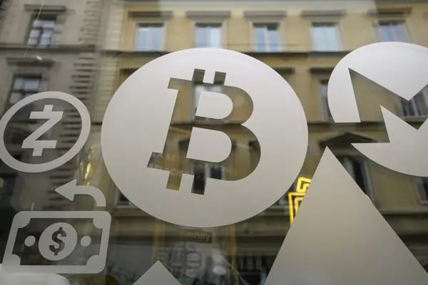 Bitcoin caería por debajo de US$20.000 al final del 2024, según encuesta de Deutsche Bankdfd
