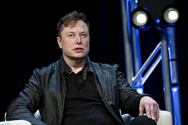 Elon Musk, fundador de SpaceX y director ejecutivo de Tesla Inc. habla durante un debate en la Conferencia Satellite 2020 en Washington, D.C., Estados Unidos, el lunes 9 de marzo de 2020.