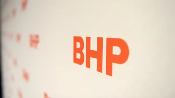 BHP registra lucro estável e eleva provisão para cobrir danos de acidente da Samarcodfd