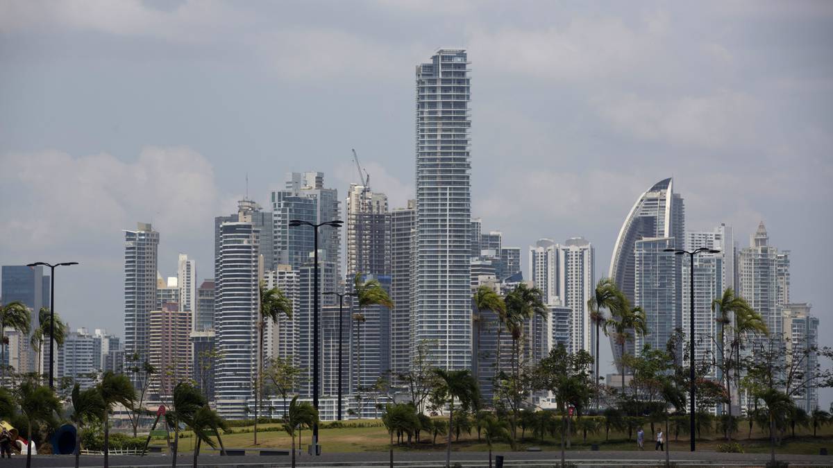Panamá se suma a la facturación electrónicadfd