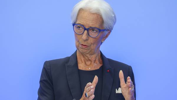 Lagarde ve más alzas en las tasas de interés del BCE en las próximas reunionesdfd