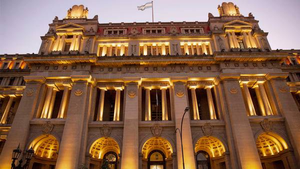 Corte Suprema falla a favor de Ciudad de Buenos Aires en disputa por coparticipacióndfd