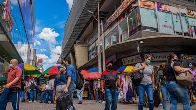 Economía colombiana sigue desacelerándose: creció 3% anual en noviembre de 2022dfd