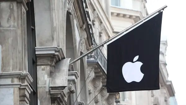 Acciones de Apple vuelven a sumar ganancias mientras aumenta el optimismo por la IAdfd
