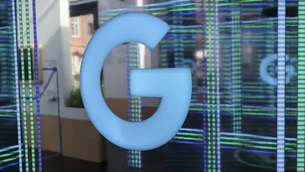 Google anuncia herramientas de IA gratuitas para fortalecer la seguridad en líneadfd