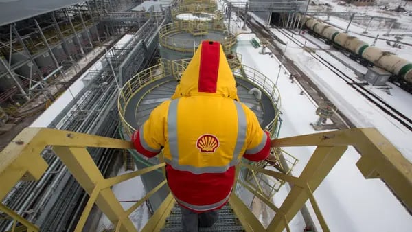Las grandes petroleras se alejan de Rusia después de décadasdfd