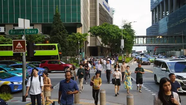 Cultura do burnout em Singapura cobra seu preço sobre a saúde mentaldfd
