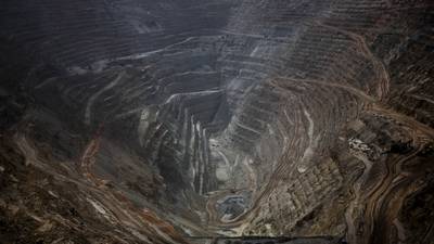 El cobre podría recibir el apoyo de un tercer mes de menor producción en Chiledfd