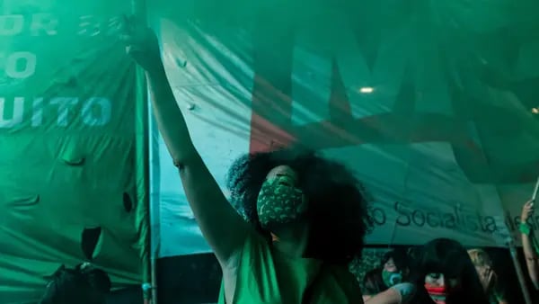 EE.UU. adopta el color verde que se usó en América Latina en marchas por el abortodfd