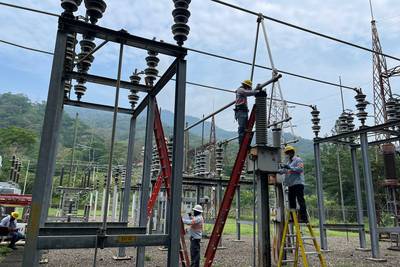 Honduras contraerá deuda con el BCIE para fortalecer rescate de la estatal eléctricadfd