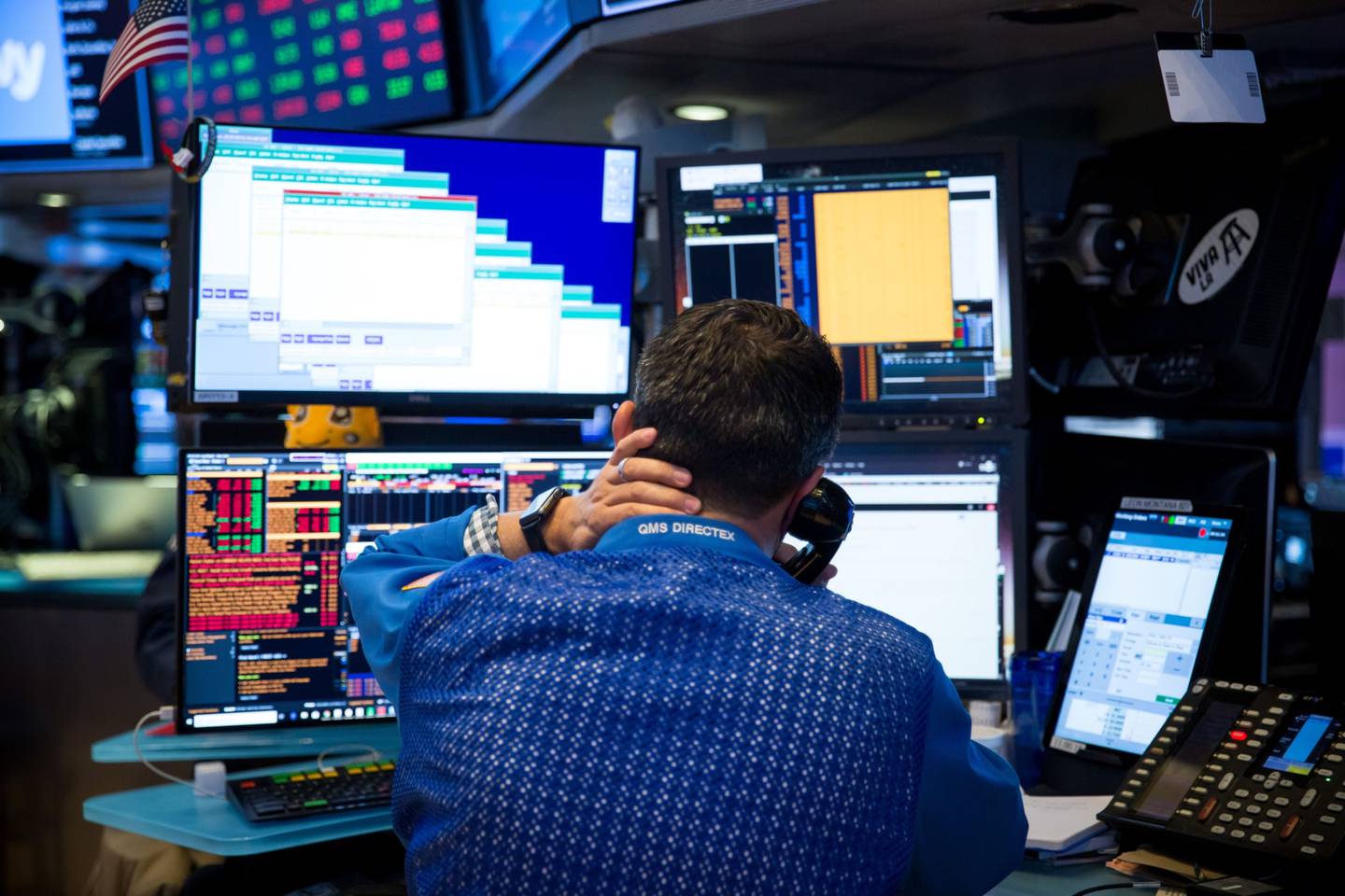 Wall Street recua com ‘sell-off’ tech no final da tarde