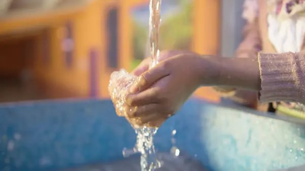 Diez estrategias para enfrentar la escasez de agua en las empresas dfd