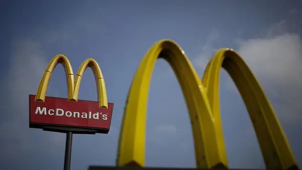 McDonald’s se enfrenta a los franquiciados que denuncian su “camino destructivo”dfd
