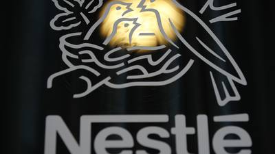 Nestlé suspende producción rusa; mantendrá productos esencialesdfd