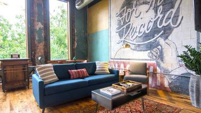 Goldman-Backed Hopper Muscles Into Airbnb’s Rental Territorydfd