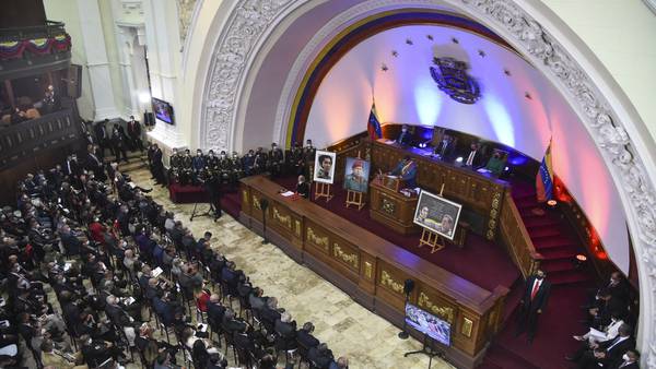 Parlamento chavista designa ocho nuevos representantes diplomáticosdfd