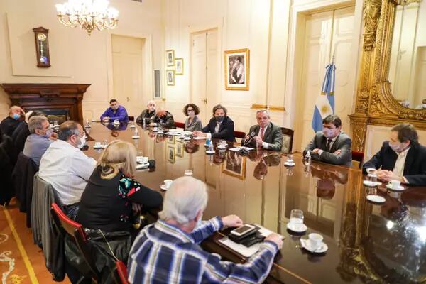El presidente Fernández recibió a la cúpula de la CGT