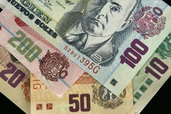 En lo que va del año la moneda de Perú, que suele ser una de las de mejor rendimiento en la región, se ha depreciado casi 1% frente al dólar.