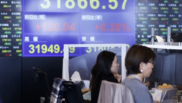 Mercado na Ásia abre com iene em queda depois de BoJ; ações têm direções mistasdfd