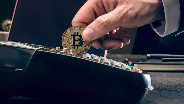 “Ballenas del Bitcoin” ¿Cómo hacen para comprar criptomonedas?dfd