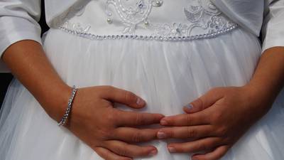 Más de 60 niñas mueren al día a causa de embarazo en matrimonio infantil: ONGdfd