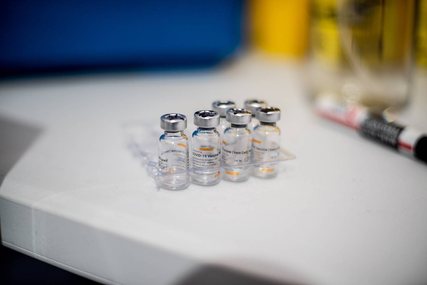La vacuna CoronaVac contra el covid-19 de Sinovac Biotech Ltd. en una clínica temporal dentro del Estadio Bicentenario en Santiago, Chile, el lunes 29 de marzo de 2021. Fotógrafo: Cristobal Olivares / Bloomberg