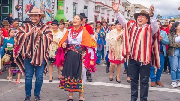 Lista de feriados 2024 en Ecuador con días de carnavaldfd