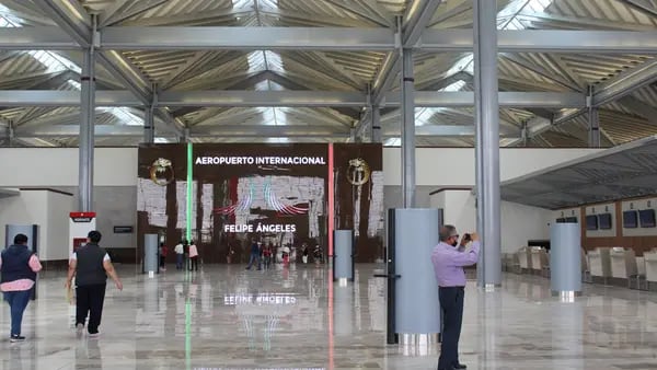 Gobierno de México y aerolíneas acuerdan alcanzar 100 operaciones diarias en AIFAdfd