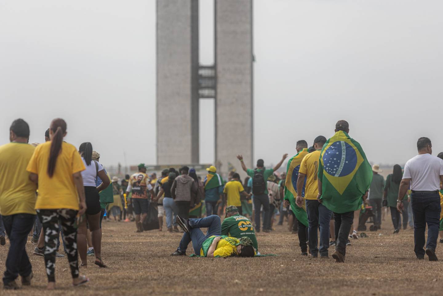 After the first round of voting in the Brazilian presidential elections, the outcome had some investors boosting their exposure to domestic assets.