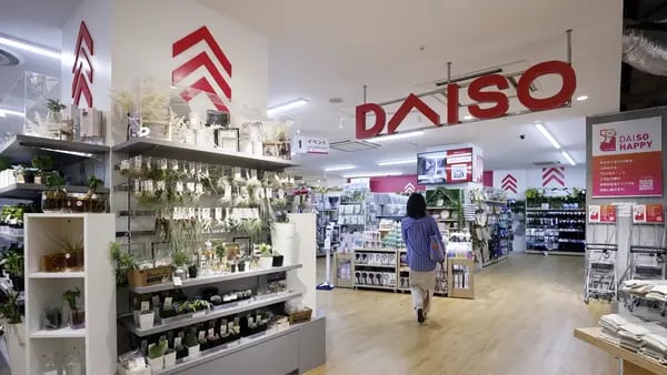 Da Daiso à Miniso: os bilionários donos de lojas asiáticas de produtos baratosdfd