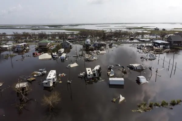 Viviendas dañadas por la inundación tras el huracán Ida en Pointe-Aux-Chenes, Luisiana, el 2 de septiembre de 2021.