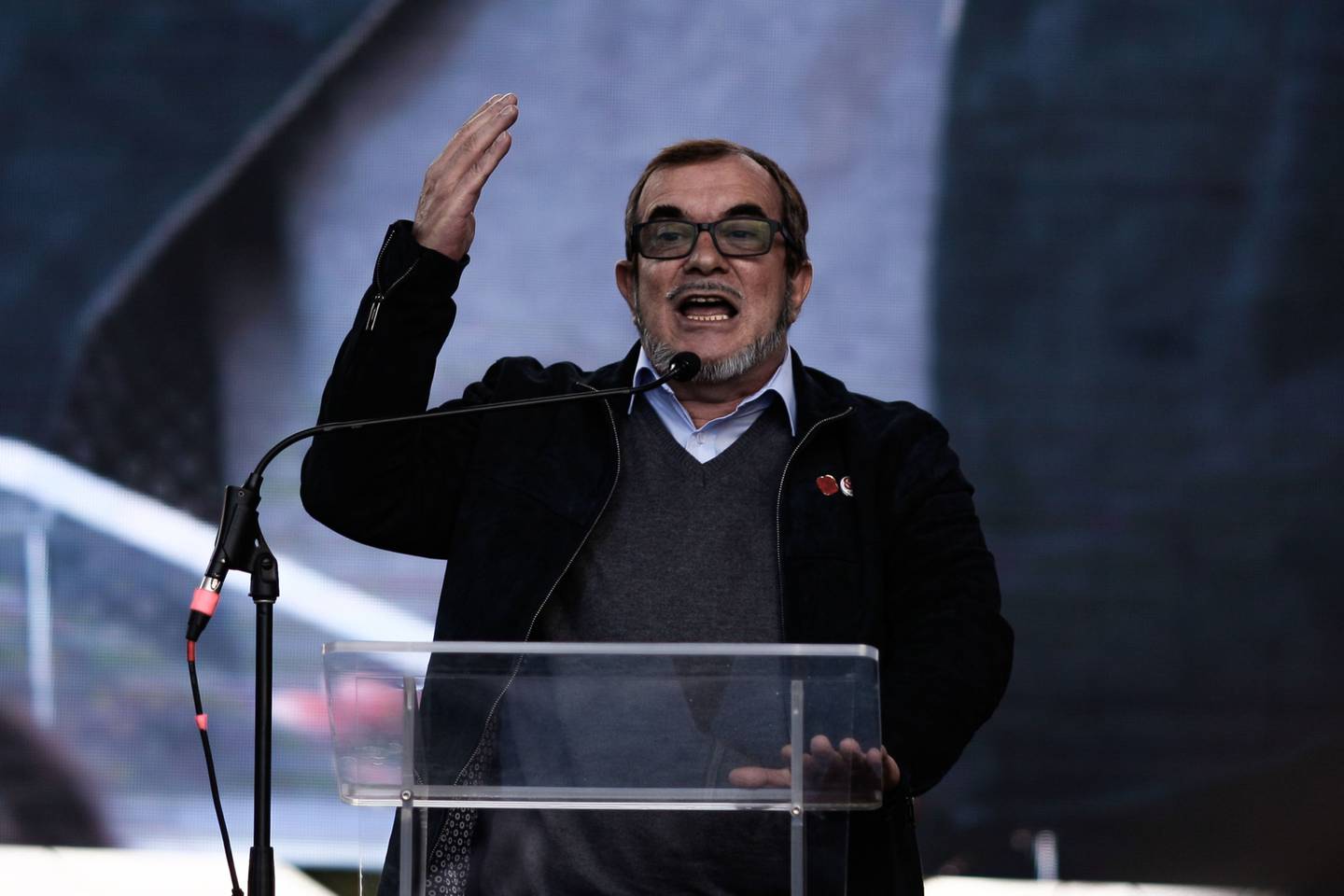 El excandidato presidencial habla durante un acto de campaña en Bogotá, Colombia, el sábado 27 de enero de 2018.