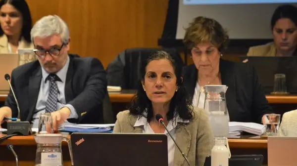Azucena Arbeleche, ministra de Economía y Finanzas del Uruguay