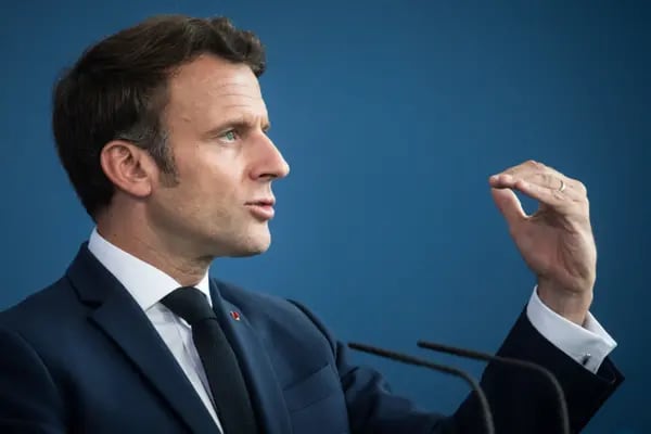 El presidente de Francia, Emmanuel Macron, armó su gabinete con nombres que ya habían formado parte de la gestión, en otros cargos