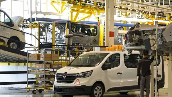 Renault prevê demanda para vans elétricas e investirá € 300 milhões na Françadfd