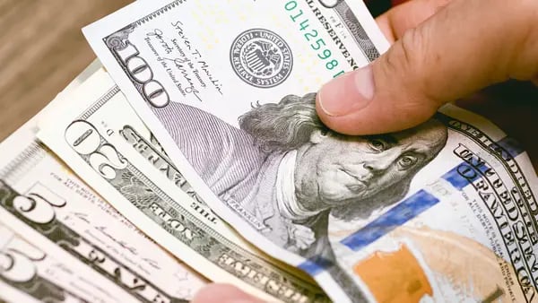 Precio del dólar hoy 15 de noviembre: cómo termina el día el tipo de cambio en Colombiadfd
