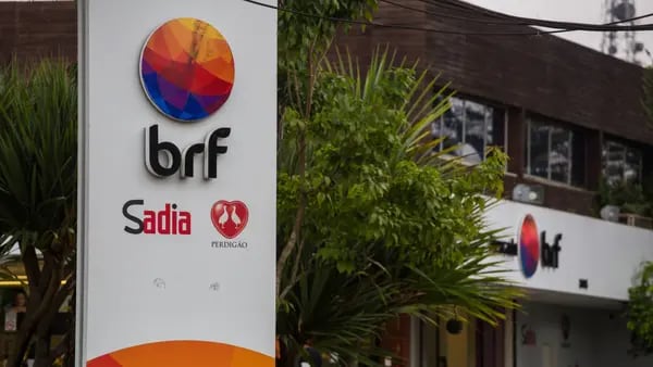 Brasileño fundador de Marfrig toma control de directorio de BRFdfd