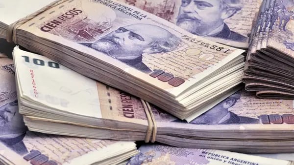 Cuatro de cada 10 pesos de los bancos argentinos están invertidos en títulos públicos dfd