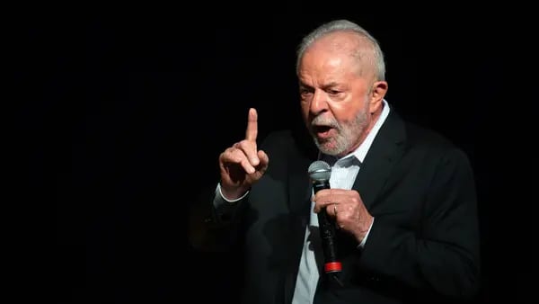 Equipo de Lula sopesa un plan de gastos más conservador para Brasildfd