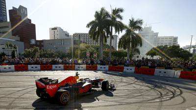 F1 Miami traz corridas, problemas legais e mesas de US$ 100 mil em clubesdfd