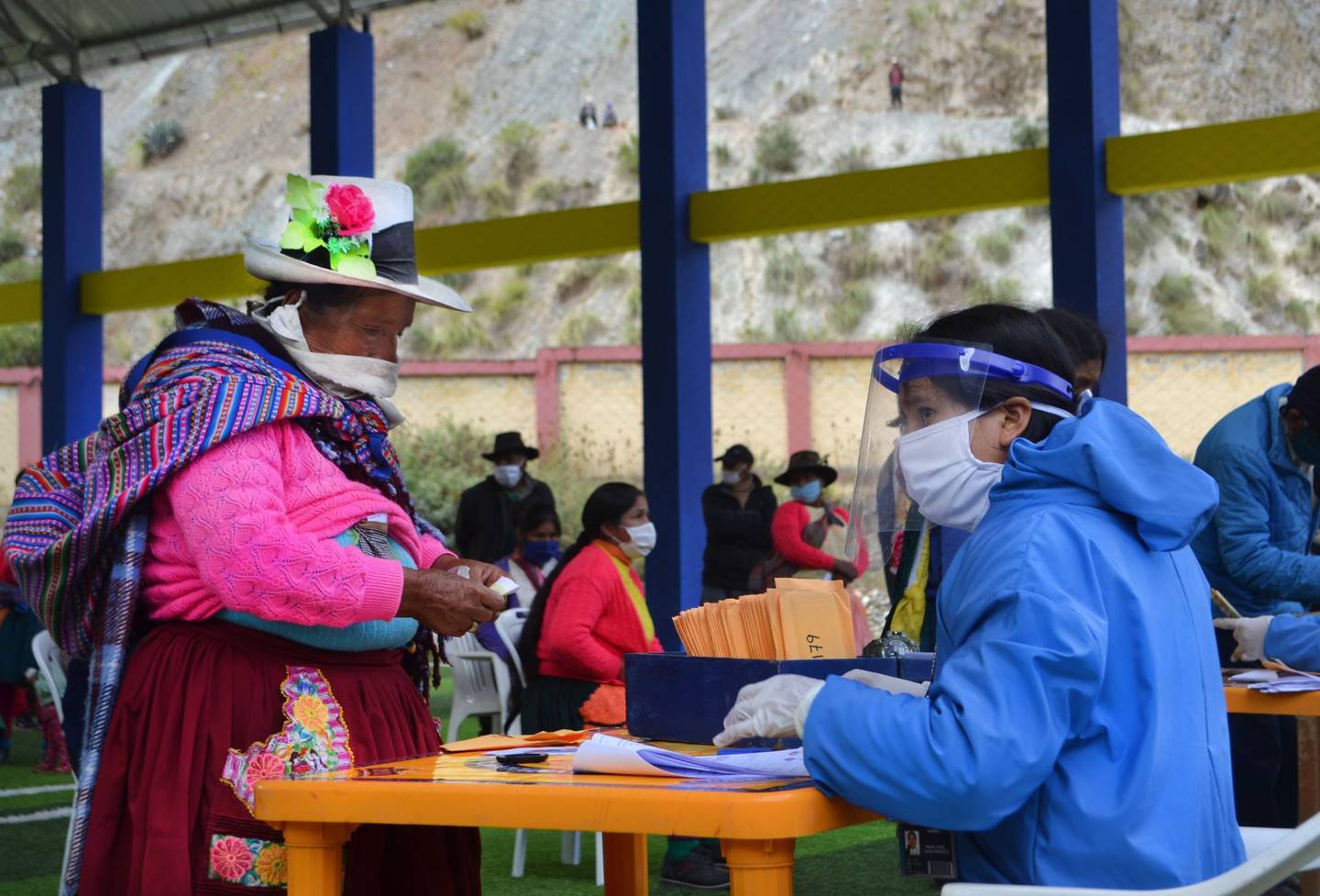 Desde inicios de este mes de setiembre el gobierno peruano prevé otorgar el bono alimentario a más de 6 millones de personas en el país.