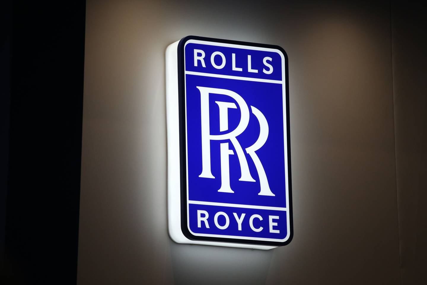 El logo de Rolls Royce