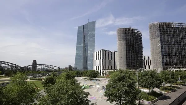 BCE está considerando la posibilidad de aumentar sus tasas en 50 pbs esta semanadfd