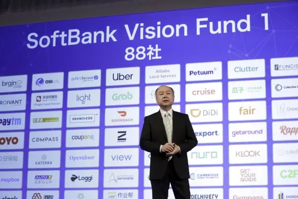 Masayoshi Son, CEO de SoftBank Group Corp, durante una conferencia de prensa en Tokio, Japón